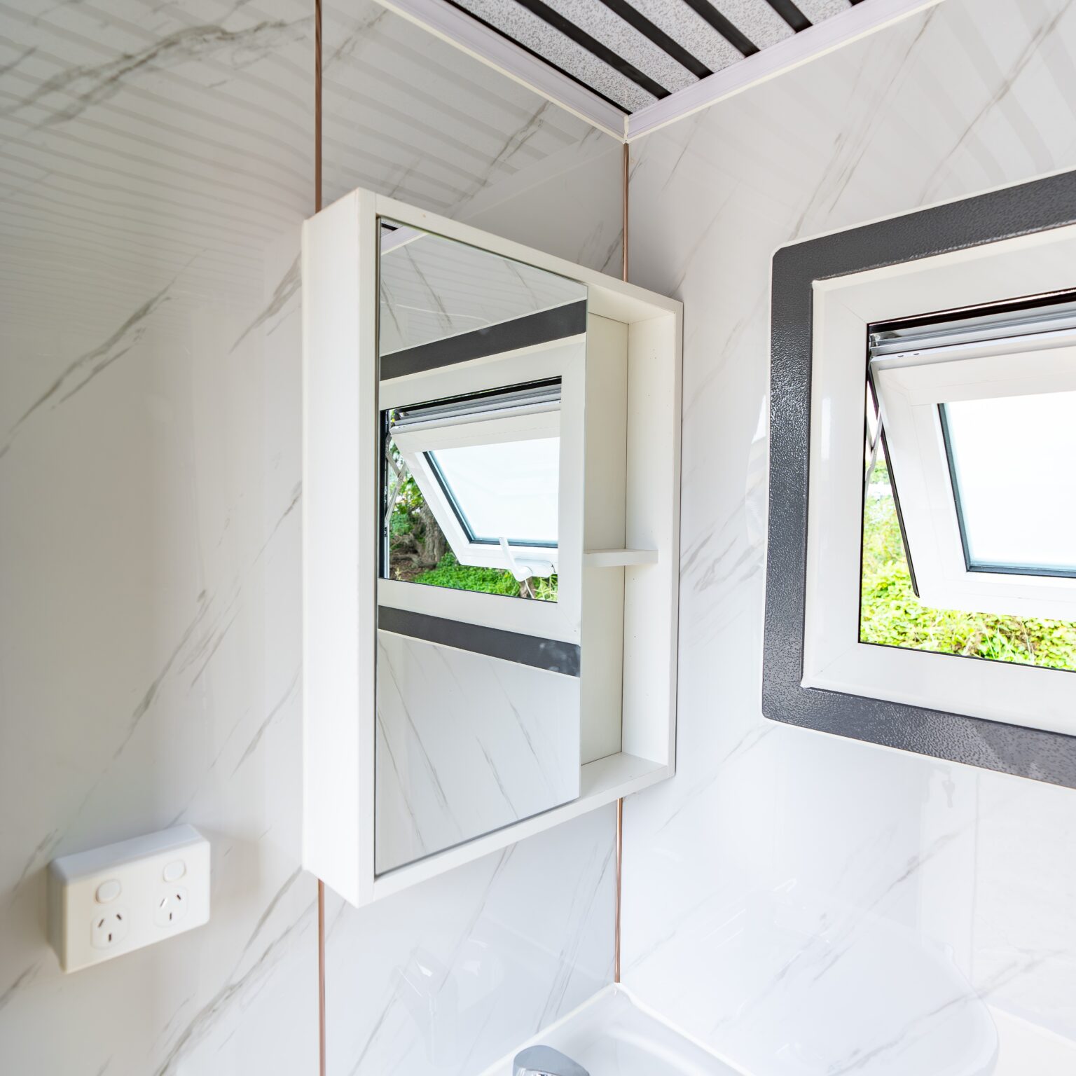 Portable Bathroom Shower and Toilet Combo For Sale CDS